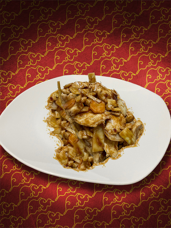 Chicken with Cashew Nuts in Yellow Bean Sauce